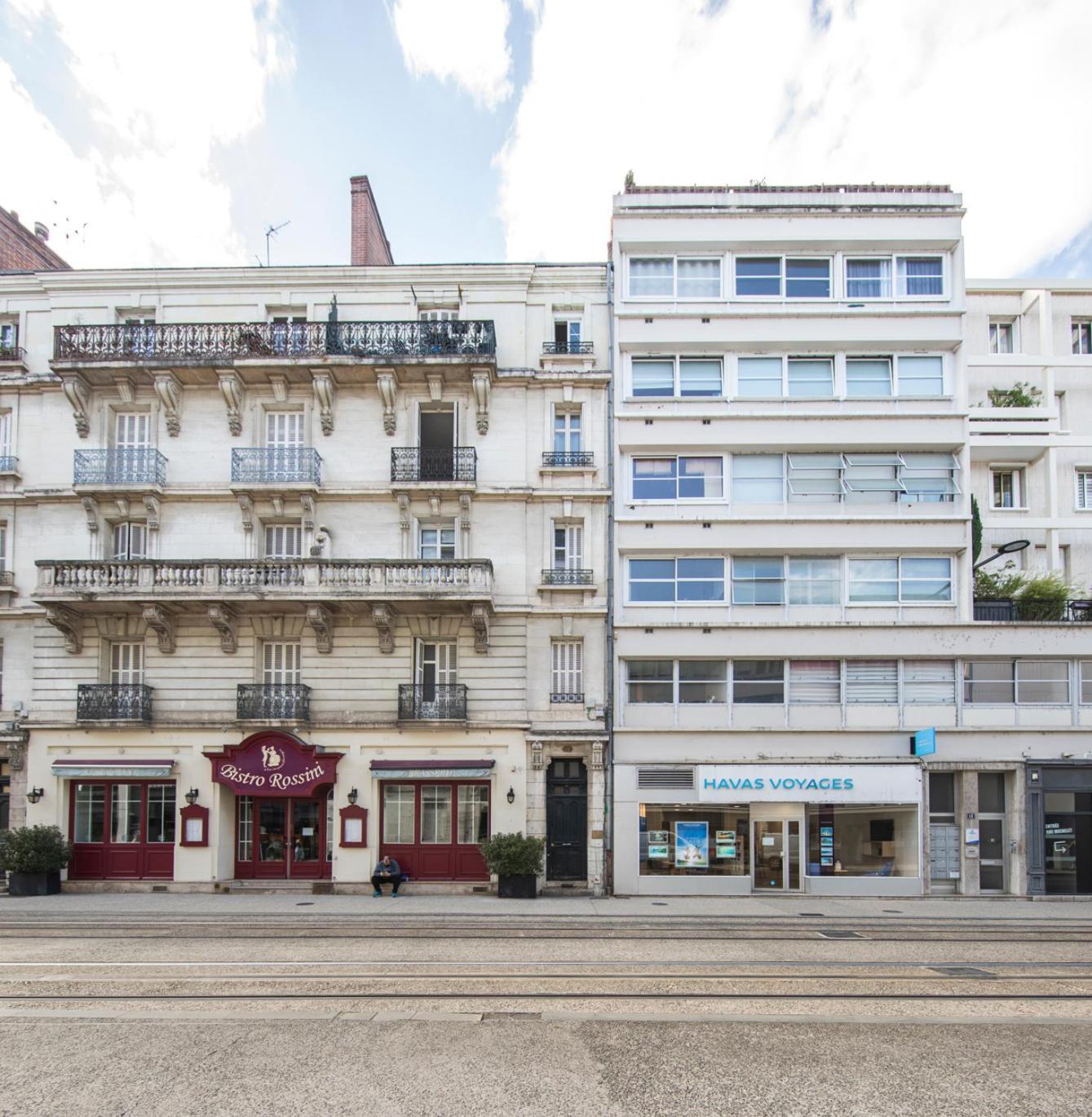 Appartement Avec Balcon A 250 M De La Gare, Hyper Centre تور المظهر الخارجي الصورة
